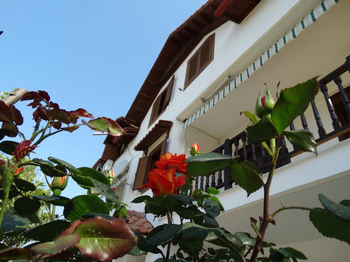Christakos Apartments Vrasná 외부 사진